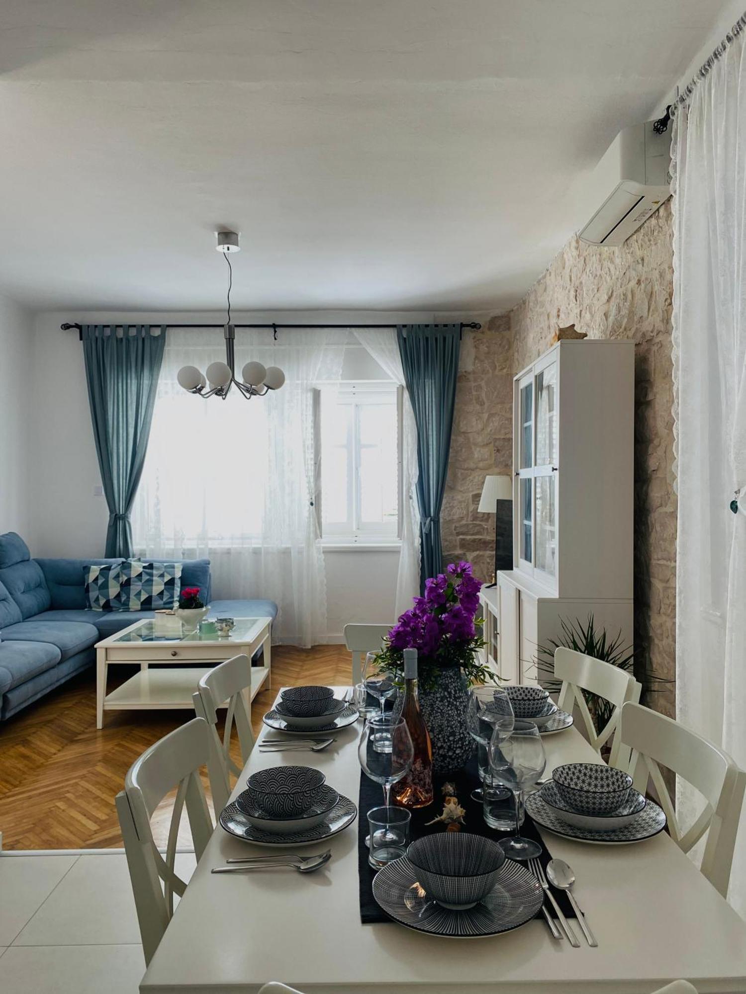 Luxury Apartment Lukas أوروبيتش المظهر الخارجي الصورة