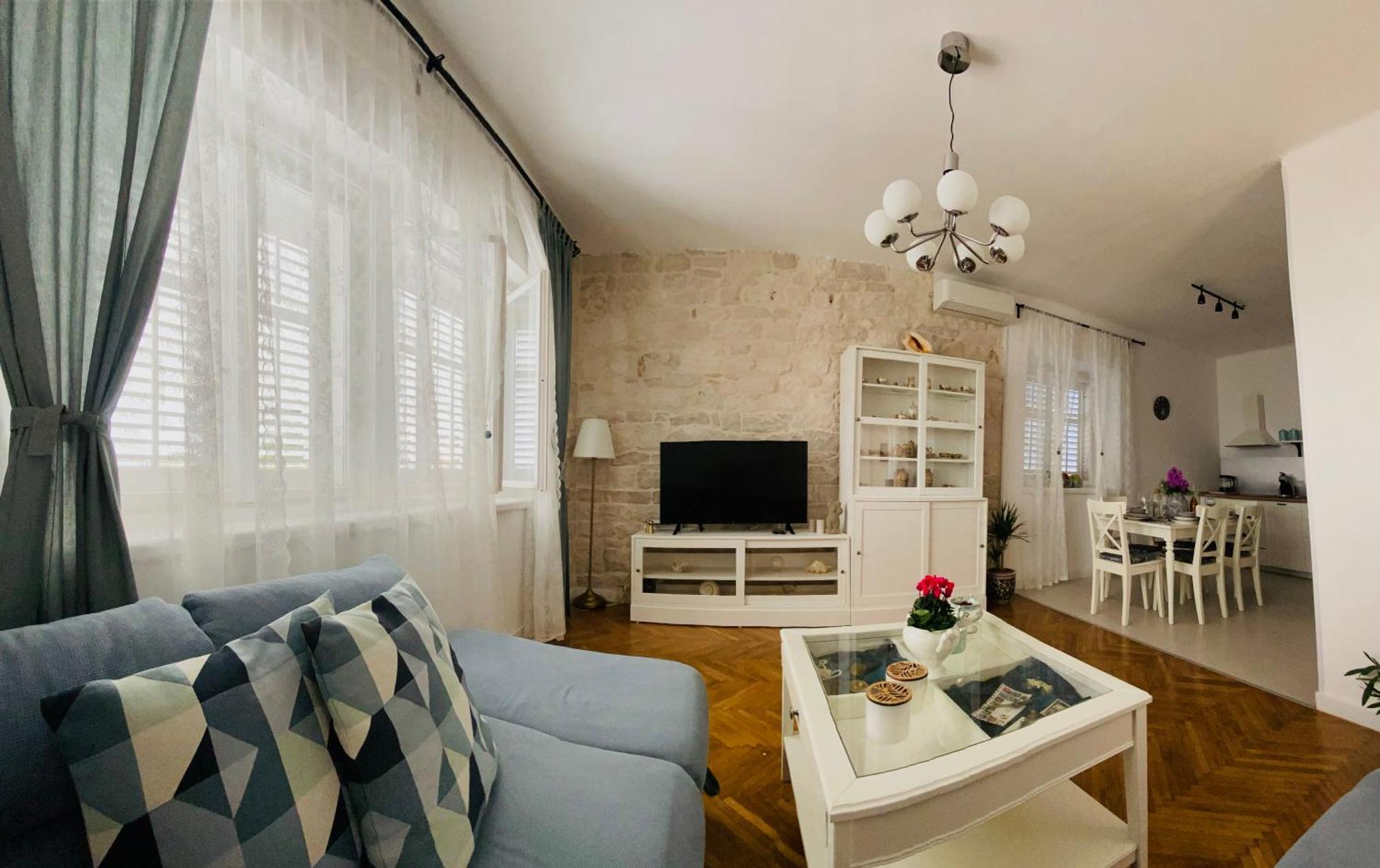 Luxury Apartment Lukas أوروبيتش المظهر الخارجي الصورة
